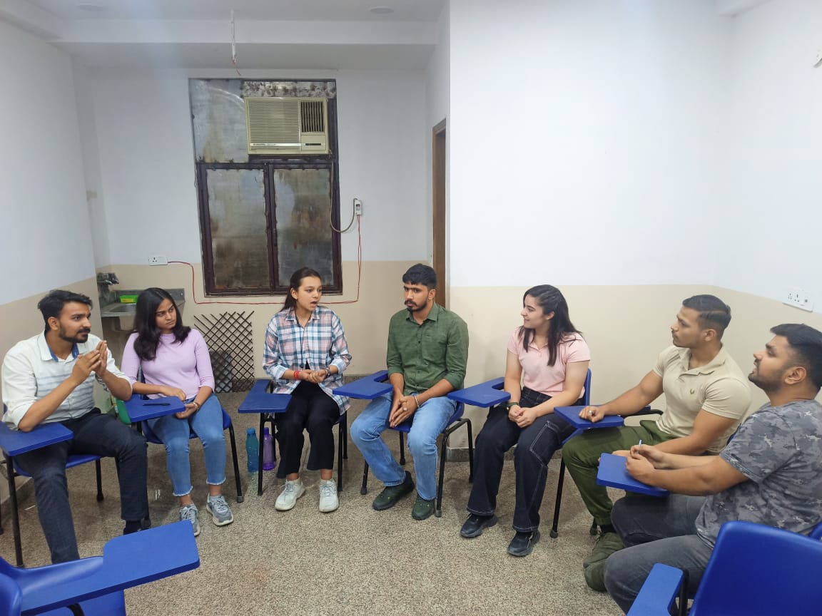 Intensive exam preparation session for NDA/CDS